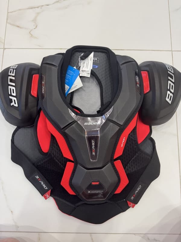 Нагрудник хоккейный bauer 3x pro sr